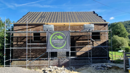 Maison neuve de 3 chambres avec terrasse et jardin (en construction)